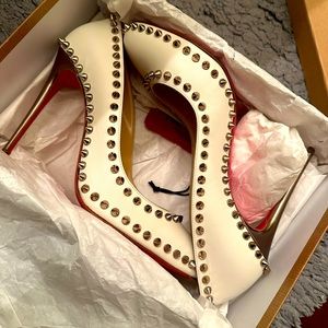 Christian Louboutin spiked heel 41